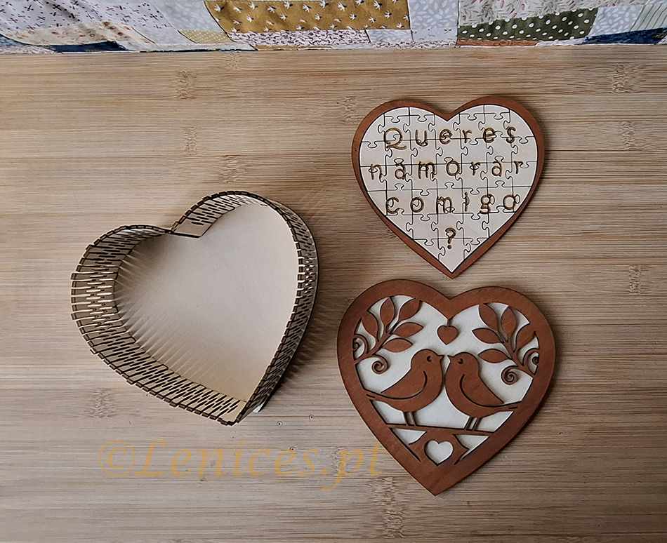 Caixa Coração em Madeira