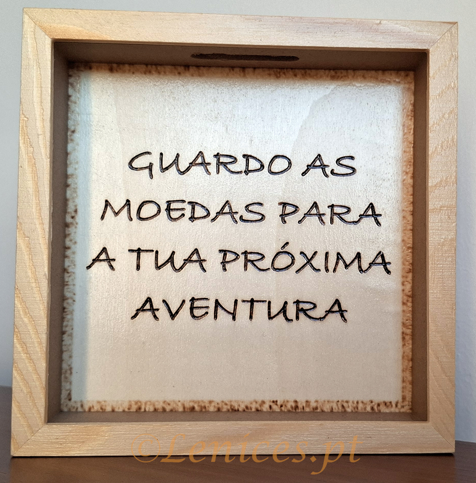 Mealheiro em Madeira