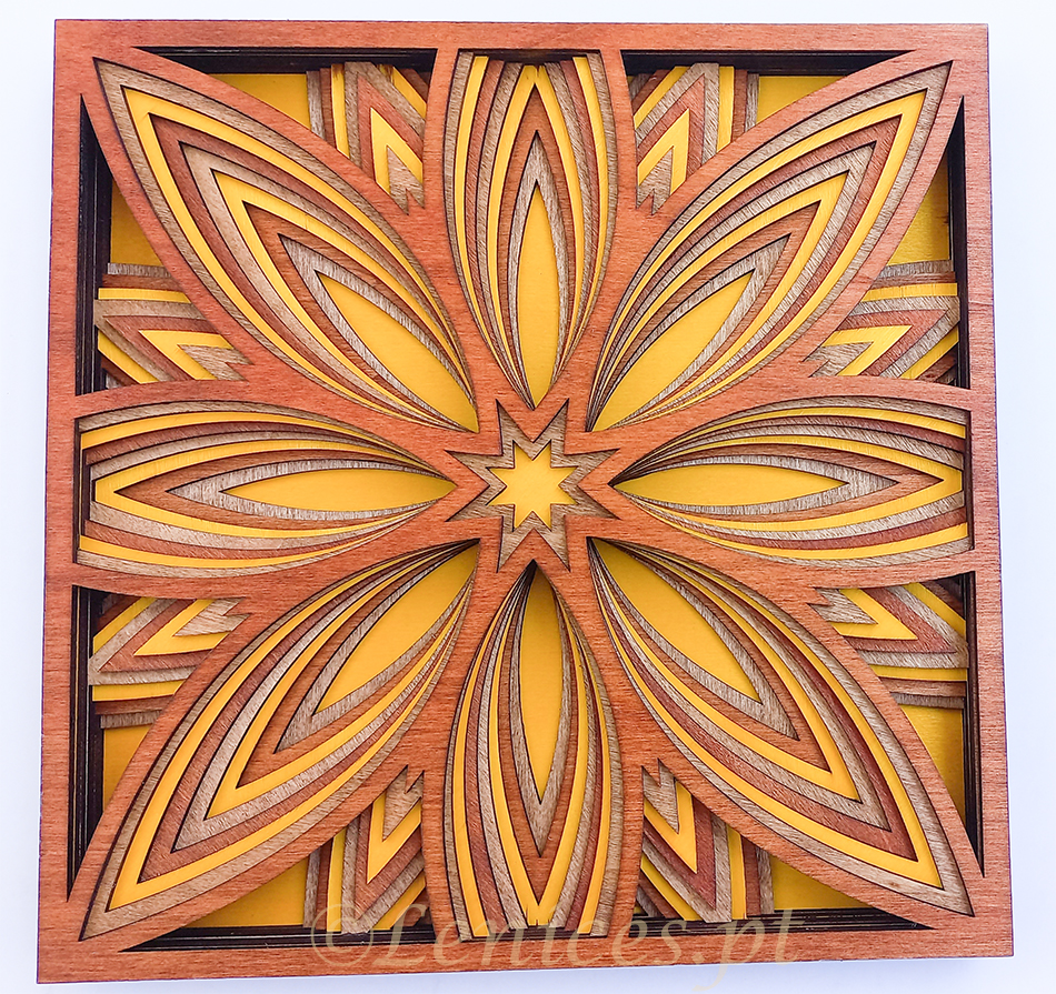 Quadro Floral em Madeira