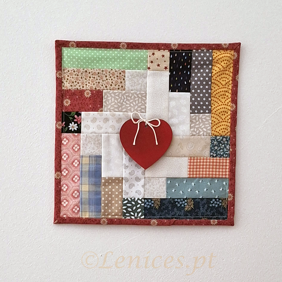 Mini-Quilt Coração, patchwork